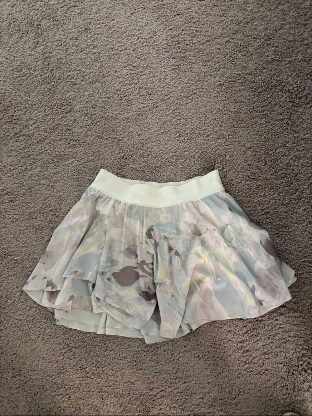 Lululemon workout skirt